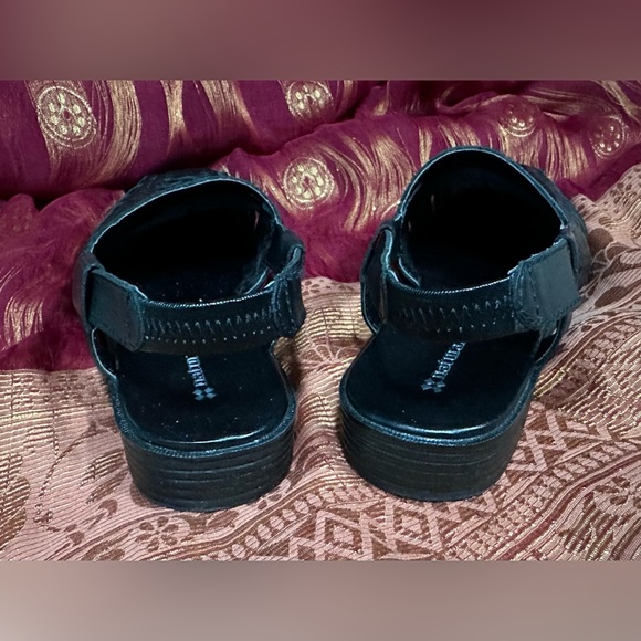 NWT NATURALIZER Sandals WEAVE ME Women's 5.5 Black Woven Braided Leather Shoes - Picture 4 of 9